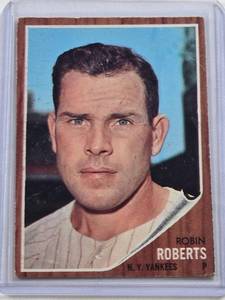 lot 268 image: Robin Roberts 1962 Topps #243 - New York Yankees Vintage Baseball Card