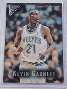 lot 295 image: Kevin Garnett Rookie 1996 Topps Gallery #41 - Minnesota Timberwolves Basketball Card