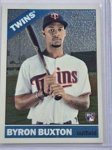 lot 297 image: Byron Buxton Rookie 2015 Topps Refractor #724 and Numbered 207999 - Minnesota Twins Baseball Card