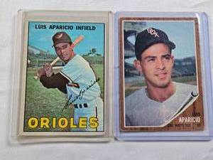 lot 301 image: Lot of 2 Luis Aparicio Vintage Baseball Cards 1967 Topps #60 & 1962 Topps #325