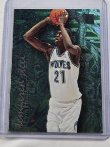 lot 390 image: Kevin Garnett Rookie 1996 Fleer Metal Insert #4 - Minnesota Timberwolves Basketball Card
