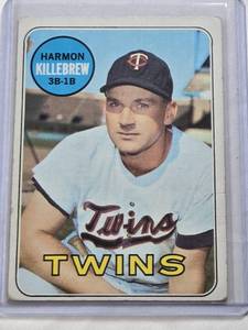 lot 416 image: Harmon Killebrew 1969 Topps #375 - Minnesota Twins Vintage Baseball Card