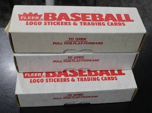 lot 168 image: 1986 Fleer Topps Baseball Complete Set Lot  4 Sets