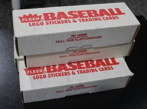 lot 169 image: 1986 Fleer Topps Baseball Complete Set Lot  4 Sets