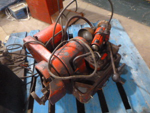 lot 9 image: Snap-On Valve Refacer