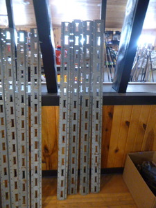 lot 28 image: E-Track Steel Rails