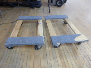 lot 73 image: 2 MoversEquipment Dollies