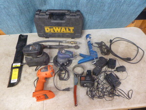 lot 78 image: Garage Items