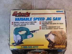 lot 89 image: Grizzly Variable Speed Jig Saw