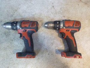lot 92 image: 2 Milwaukee 12 DrillDrivers