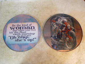 lot 130 image: 2 Handcrafted Resin Plaques