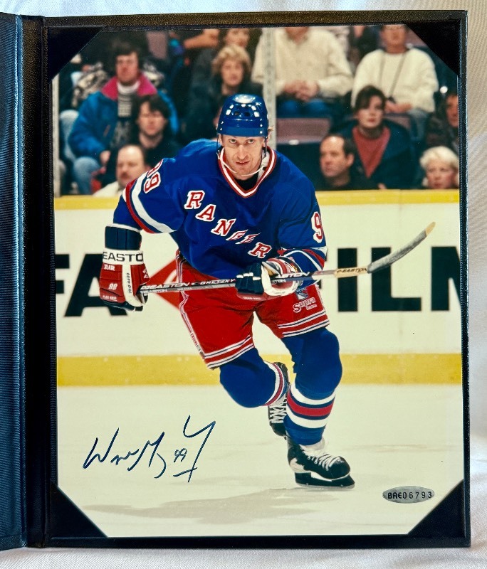 RYAN MARC & McGINLEY ARMITANOポストカード付 Wayne Gretzky Signed 8x10