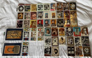 lot 42 image: 50 Honus Wagner Baseball Cards
