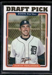 lot 198 image: Justin Verlander RC 2005 Topps #677  Detroit Tigers Baseball Card