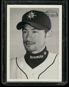 lot 304 image: Ichiro Suzuki RC 2001 Bowman Heritage #352  Seattle Mariners Baseball Card