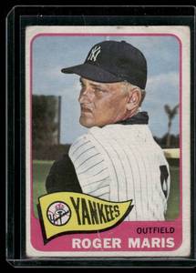 lot 106 image: Roger Maris  1965 Topps #155  New York Yankees Baseball Card