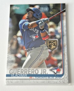 lot 70A image: Vladimir Guerrero Jr. RC Medallion 2020 Topps #RCR-VG Rookie Baseball Card