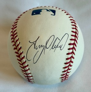 lot 24B image: Tony Oliva Signed Baseball Rawlings OMLB Selig Ball - Minnesota Twins