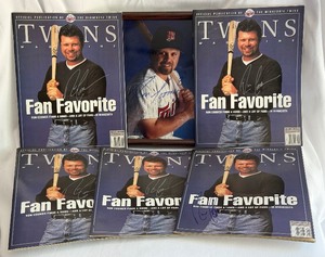 lot 68B image: (5) Ron Coomer Signed Minnesota Twins Magazines and Signed 8x10 Photo