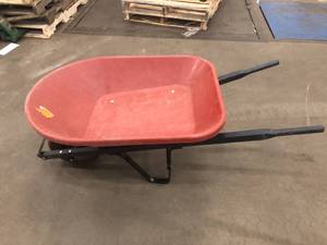 lot 33 image: Wheelbarrow Customer Returns See Pictures