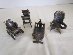 lot 48 image: Metal Doll House Furniture