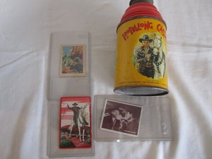 lot 54 image: Hopalong Cassidy Thermos & Cards