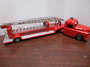 Antique Structo Fire Truck, Pressed Steel