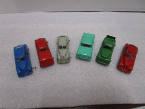 lot 18 image: Tootsie Toy Cars