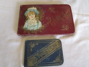 lot 81 image: Two Antique Autograph Books