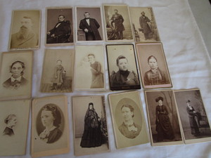 lot 94 image: Cartes de Visite Cards