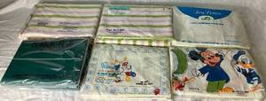 lot 78 image: Bundle of Twin Vintage Opened Sheet Sets From Cannon, Wamsutta, Lady Donna, West Point Pepperell