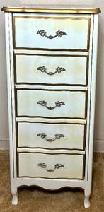 lot 138 image: Vintage French Provincial Style Lingerie Chest - 5 Drawers