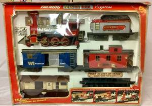 lot 124 image: Talking Silver Rail Express Train Set