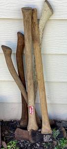 lot 94 image: Yard Tool Lot