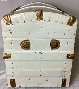 lot 113 image: Antique Domed Top Painted Trunk with Gold Toned Accents