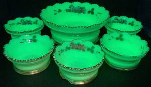 lot 143 image: Antique Heisey Hand Painted Custard Uranium Glass Master Berry Bowl and 5 Sauce Bowls