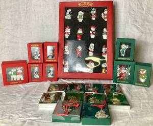 lot 279 image: Santa Bear Ornament Collection 34 Pieces, Assorted Years