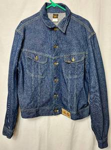 lot 216 image: Vintage Lee Rider Terex General Motors Denim Trucker Jacket Size 46L