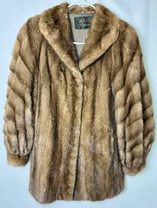 lot 11 image: Daytons Fur Salon Vintage Natural Female Pastel Mink Fur Coat