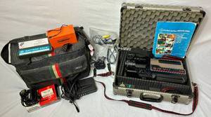 lot 356 image: GE VHS Movie One-PieceCameraRecorder, Model 9-9605, accessories and bag