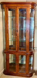 lot 388 image: Solid Oak Display Cabinet