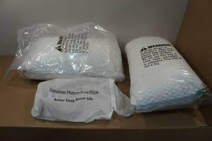 lot 6 image: Set of Two Shredded Memory Foam Cooling Pillows - Standard