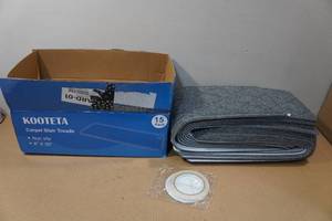 lot 32 image: Kooteta 15-Pack Carpet Stair Treads - 8x30