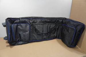 lot 39 image: 88-Key Keyboard Case