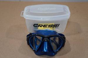 lot 78 image: Cressi Nano Mask