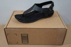 lot 84 image: Vionic Terra Womens Orthotic Sandals -Size 8