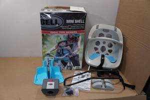 lot 98 image: Bell Infant Mini Shell Front Carrier