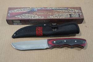 lot 157 image: Sharps Cutlery Prairie Dog Hunter Knife