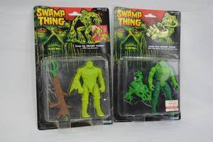 lot 3 image: Lot of 2 Swamp Thing Action Figures 1990