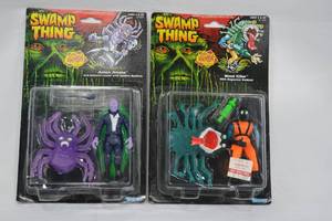 lot 4 image: Lot of 2 Swamp Thing Action Figures 1990
